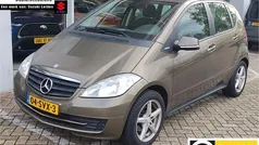 Bruin Gebruikt 2011 Mercedes A160 Business MPV | € 4.445 (Eerlijke prijs)