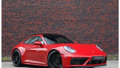 Gebruikt 2023 Porsche 911 Carrera 4 GTS Chrono Coupé | € 182.950 (Super prijs)