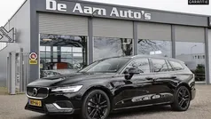 Zwart Gebruikt 2023 Volvo V60 Core Stationwagen | € 38.900 (Super prijs)