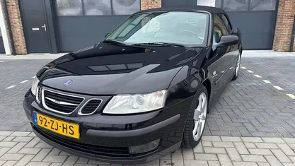 Zwart Gebruikt 2005 Saab 9-3 Cabriolet Linear Cabriolet | € 4.950 (Goede deal)