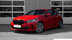 Rood Gebruikt 2024 BMW 118 M Sport Hatchback | € 35.095 (Eerlijke prijs)