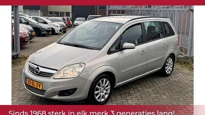 Gebruikt 2008 Opel Zafira MPV | € 3.490 (Eerlijke prijs)