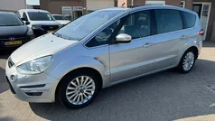Grijs Gebruikt 2014 Ford S-MAX Platinum MPV | € 7.950 (Goede deal)