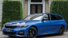 Blauw Gebruikt 2021 BMW 330e Executive Stationwagen | € 35.440 (Eerlijke prijs)