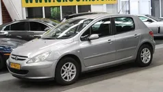 Gebruikt 2005 Peugeot 307 Premium Hatchback | € 1.444 (Goede deal)