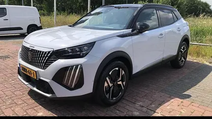 Occasion Peugeot 2008 GT 145 PK (106 kW) 2025 SUV