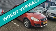Oranje Gebruikt 2013 Suzuki SX4 MPV | € 5.995 (Eerlijke prijs)