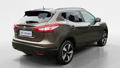 Bruin Gebruikt 2017 Nissan Qashqai N-Vision SUV | € 16.950 (Eerlijke prijs)