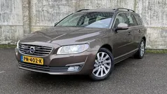 Bruin Gebruikt 2016 Volvo V70 Stationwagen | € 10.950 (Eerlijke prijs)