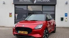 Rood Nieuw 2025 Suzuki Swift Style Hatchback | € 27.250 (Eerlijke prijs)