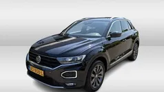 Zwart Gebruikt 2019 VW T-Roc Sport SUV | € 18.950 (Eerlijke prijs)
