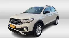Grijs Gebruikt 2021 VW T-Cross Life SUV | € 19.750 (Goede deal)
