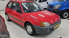 Rood Gebruikt 1998 Toyota Starlet Hatchback | € 1.999 (Eerlijke prijs)