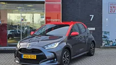 Grijs Gebruikt 2021 Toyota Yaris Hybrid Play Hatchback | € 21.900 (Eerlijke prijs)