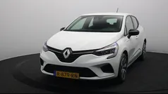 Wit Gebruikt 2022 Renault Clio V Equilibre Hatchback | € 14.845 (Goede deal)