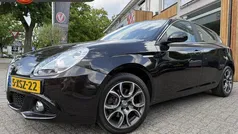 Zwart Gebruikt 2014 Alfa Romeo Giulietta Distinctive Hatchback | € 12.500 (Eerlijke prijs)