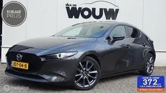 Grijs Gebruikt 2021 Mazda 3 Sportive Hatchback | € 22.995 (Eerlijke prijs)