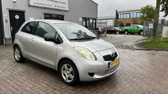 Gebruikt 2006 Toyota Yaris Terra Hatchback | € 1.150 (Goede deal)