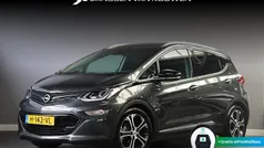 Grijs Gebruikt 2020 Opel Ampera Business Hatchback | € 16.445 (Eerlijke prijs)