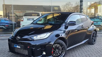 Occasion Toyota Yaris 263 PK (193 kW) 2022 Zwart Hatchback