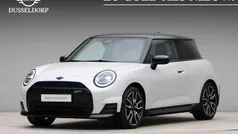 Gebruikt 2025 Mini Cooper Hatchback | € 31.500 (Super prijs)