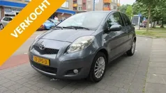 Blauw Gebruikt 2009 Toyota Yaris Hatchback | € 3.950 (Goede deal)