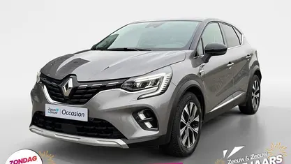 Gebruikt 2024 Renault Captur Intens SUV | € 25.735 (Eerlijke prijs)