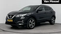 Zwart Gebruikt 2020 Nissan Qashqai N-Connecta SUV | € 20.735 (Eerlijke prijs)