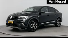 Zwart Gebruikt 2022 Renault Arkana Intens SUV | € 22.935 (Eerlijke prijs)