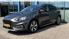Grijs Gebruikt 2020 Ford Focus Active Hatchback | € 16.900 (Eerlijke prijs)