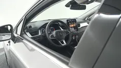 Grijs Gebruikt 2024 Renault Captur Techno SUV | € 24.900 (Eerlijke prijs)
