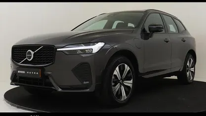 Grijs Occasion 2025 Volvo XC60 Plus SUV | € 54.790 (Eerlijke prijs)