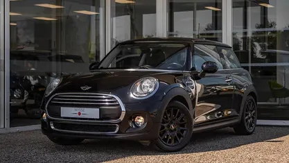 Occasion Mini Cooper Business 102 PK (75 kW) 2016 Zwart Hatchback