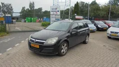 Zwart Gebruikt 2006 Opel Astra Executive Stationwagen | € 950 (Goede deal)