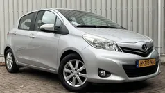 Grijs Gebruikt 2012 Toyota Yaris Comfort Hatchback | € 5.950 (Eerlijke prijs)