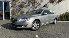 Grijs Gebruikt 2016 Volvo V70 Stationwagen | € 17.694 (Eerlijke prijs)
