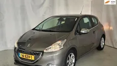 Grijs Gebruikt 2012 Peugeot 208 Active Hatchback | € 5.899 (Eerlijke prijs)