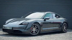 Grijs Gebruikt 2020 Porsche Taycan 4S Performance Package Sedan | € 54.950 (Super prijs)