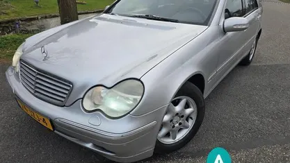 Grijs Gebruikt 2001 Mercedes C200 Elegance Sedan | € 2.500 (Eerlijke prijs)