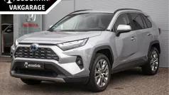 Grijs Gebruikt 2023 Toyota RAV4 Hybrid Executive SUV | € 43.950 (Goede deal)
