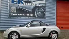 Grijs Gebruikt 2001 Toyota MR2 Cabriolet | € 7.945 (Super prijs)