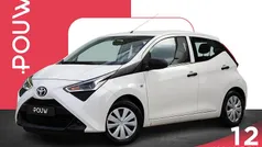 Wit Gebruikt 2020 Toyota Aygo Hatchback | € 10.950 (Eerlijke prijs)