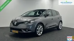 Grijs Gebruikt 2017 Renault Scénic IV Zen MPV | € 10.000 (Eerlijke prijs)