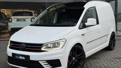 Wit Occasion 2018 VW Caddy Highline MPV | € 12.499 (Goede deal)