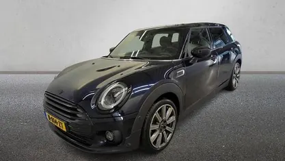 Occasion Mini Cooper Clubman 136 PK (100 kW) 2022 Blauw (metallic) Stationwagen