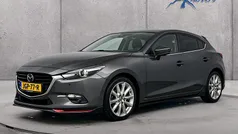 Grijs Gebruikt 2017 Mazda 3 Hatchback | € 16.600 (Eerlijke prijs)