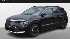 Aurora black pearl Nieuw 2024 Kia e-Niro Advance SUV | € 39.995 (Goede deal)