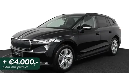 Zwart Nieuw 2025 Skoda Enyaq iV Selection SUV | € 34.800 (Eerlijke prijs)