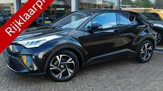 Zwart Gebruikt 2022 Toyota C-HR SUV | € 25.900 (Eerlijke prijs)