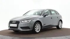 Grijs Gebruikt 2016 Audi A3 Sportback Attraction Hatchback | € 13.940 (Eerlijke prijs)